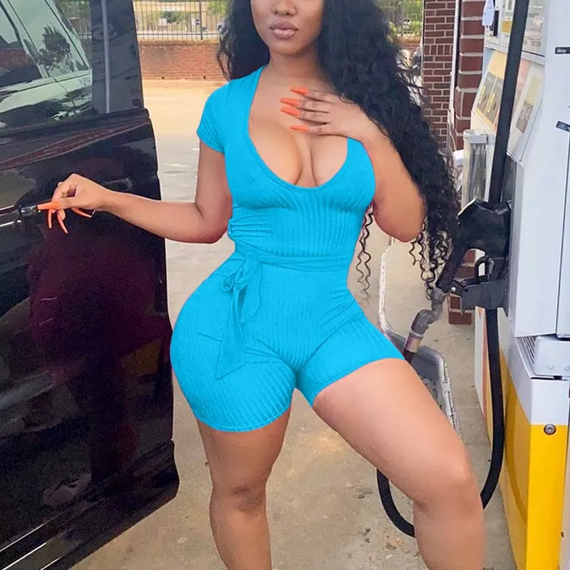 Solid Short Sleeve Ribbed Romper With Belt